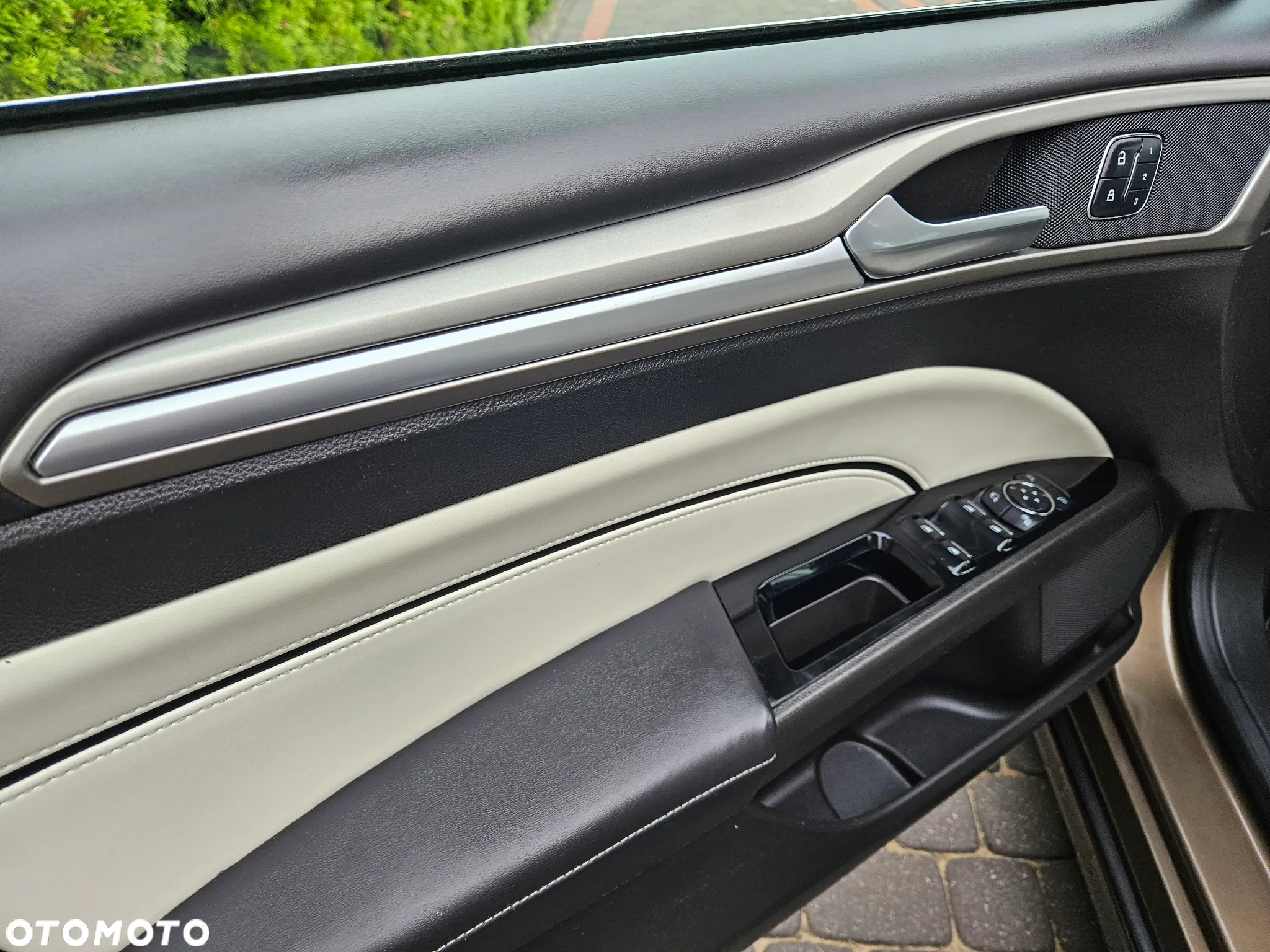 Ford Mondeo 2.0 TDCi Start-Stopp Vignale - 27