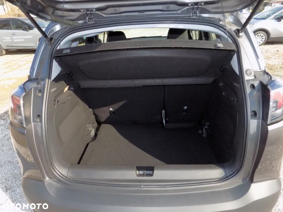 Opel Crossland X - 11