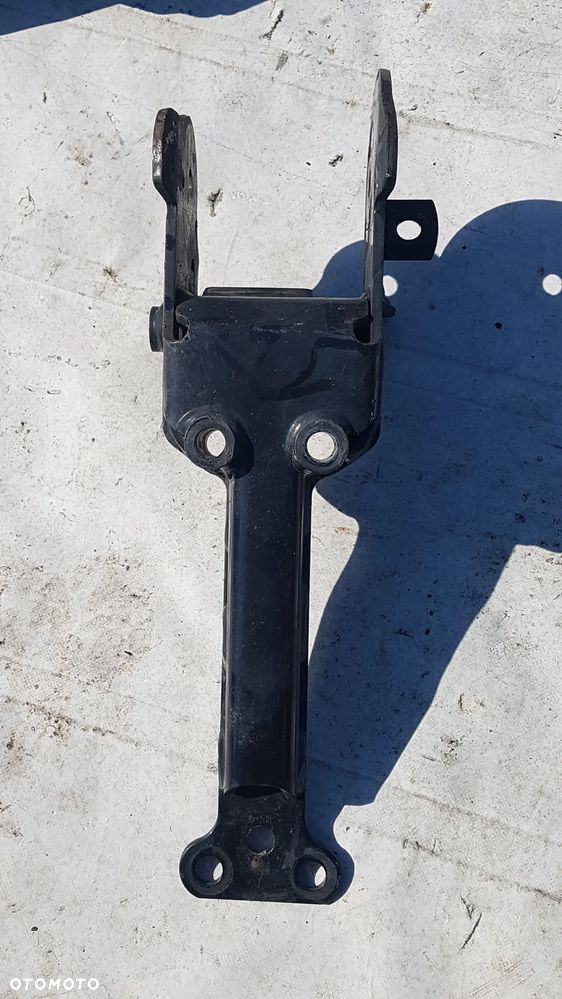 ŁAPA WSPORNIK MOCOWANIE ZAWIESZENIA WYWROTU KABINY PRAWA MAN TGL EURO 6 KRÓTKA KABINA - 2