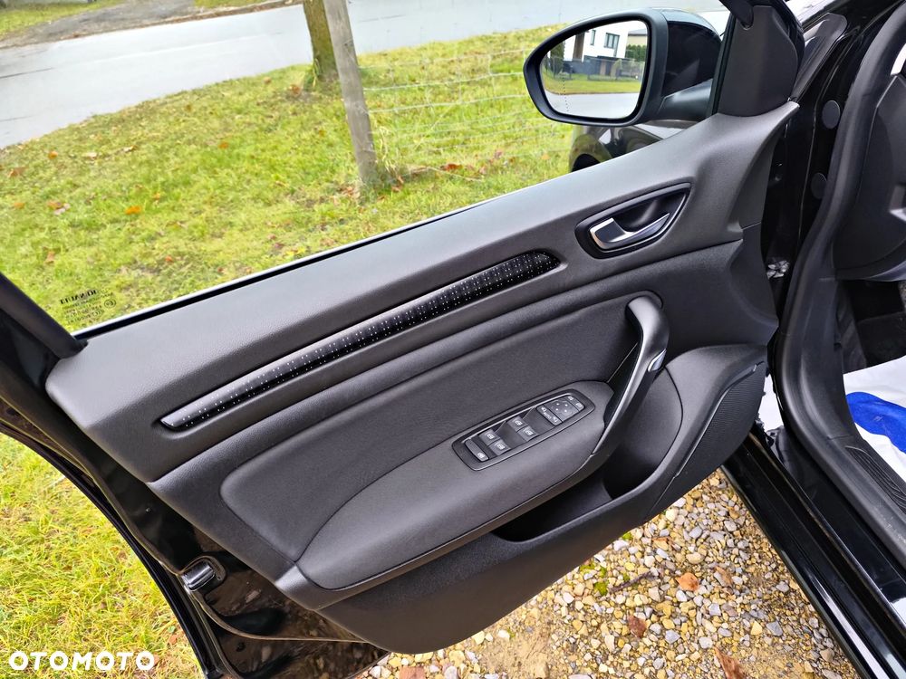 Renault Megane 1.6 SCe Life - 21