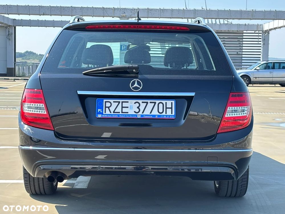 Mercedes-Benz Klasa C 180 BlueEFFICIENCY 7G-TRONIC Avantgarde - 6