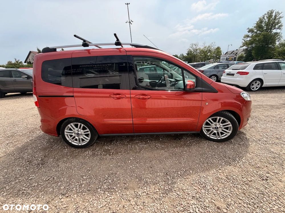 Ford Tourneo Courier 1.0 EcoBoost Ambiente - 11