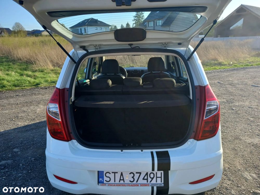 Hyundai i10 1.1 UEFA EURO 2012 Edition - 5