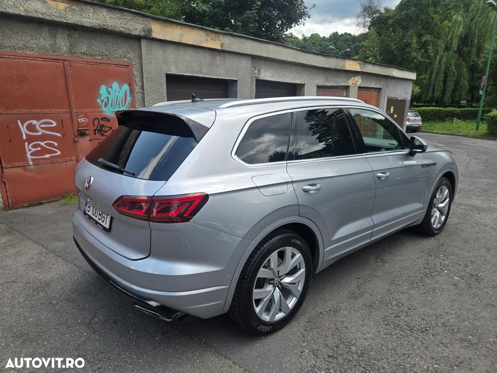 Volkswagen Touareg V6 TDI R-Style - 8