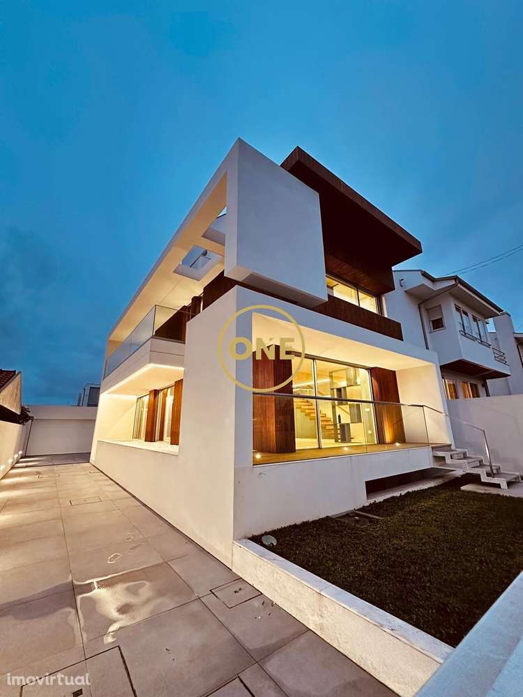 Venda Moradia - Grande imagem: 2/38