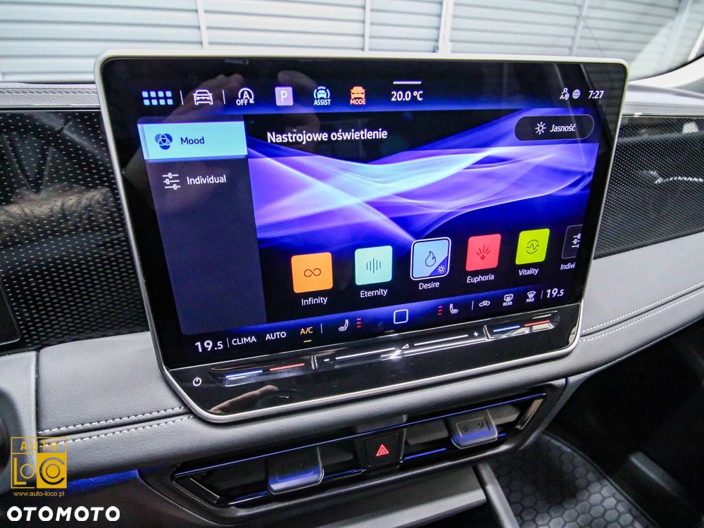 Volkswagen Tiguan 1.5 eTSI Elegance DSG - 21