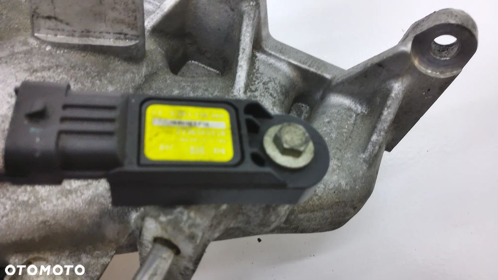 Renault Master III 2.3 DCI Przeustnica Kolektor 161A00161R - 10