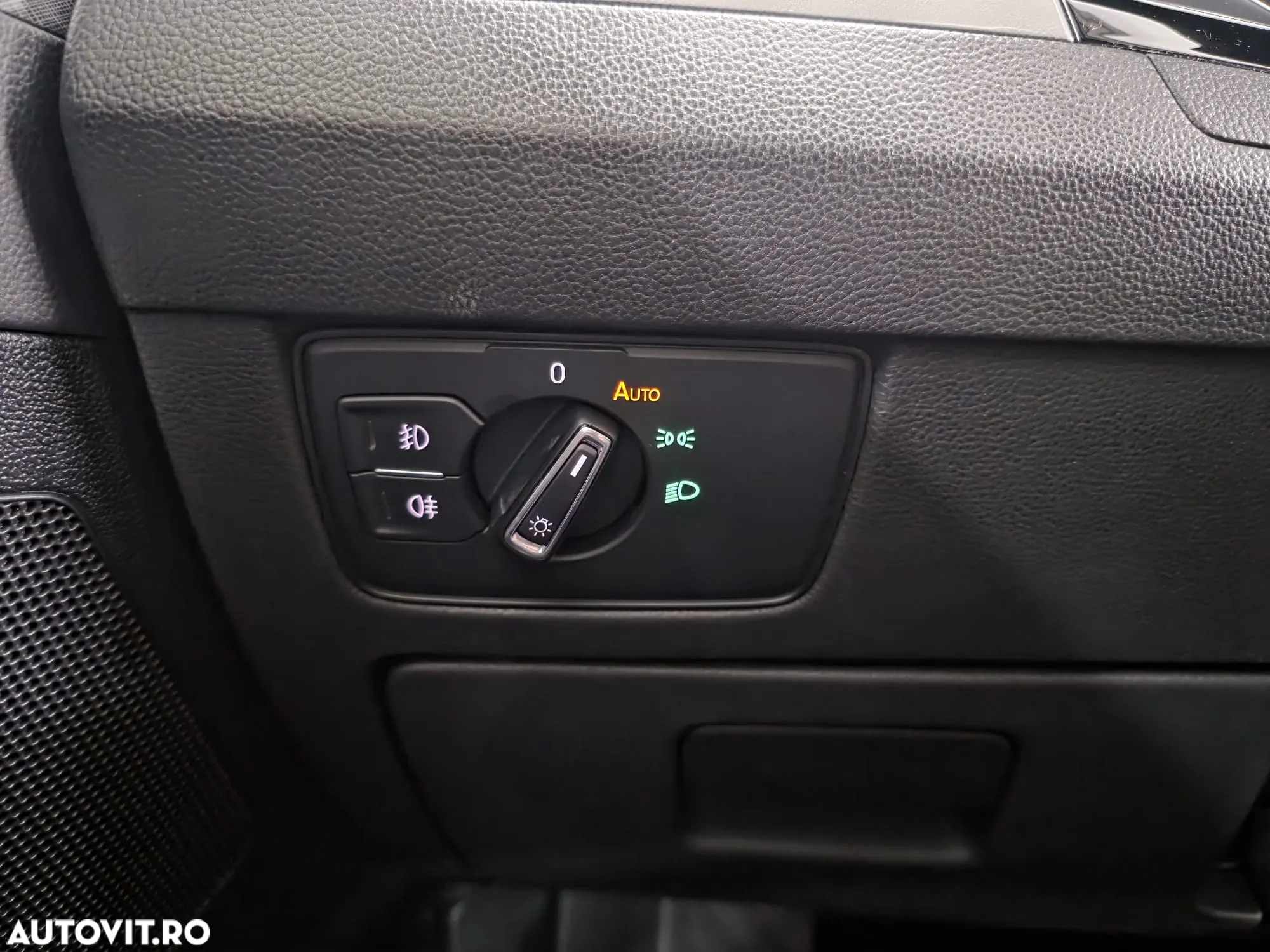 Volkswagen Passat 1.6 TDI DSG Comfortline - 20
