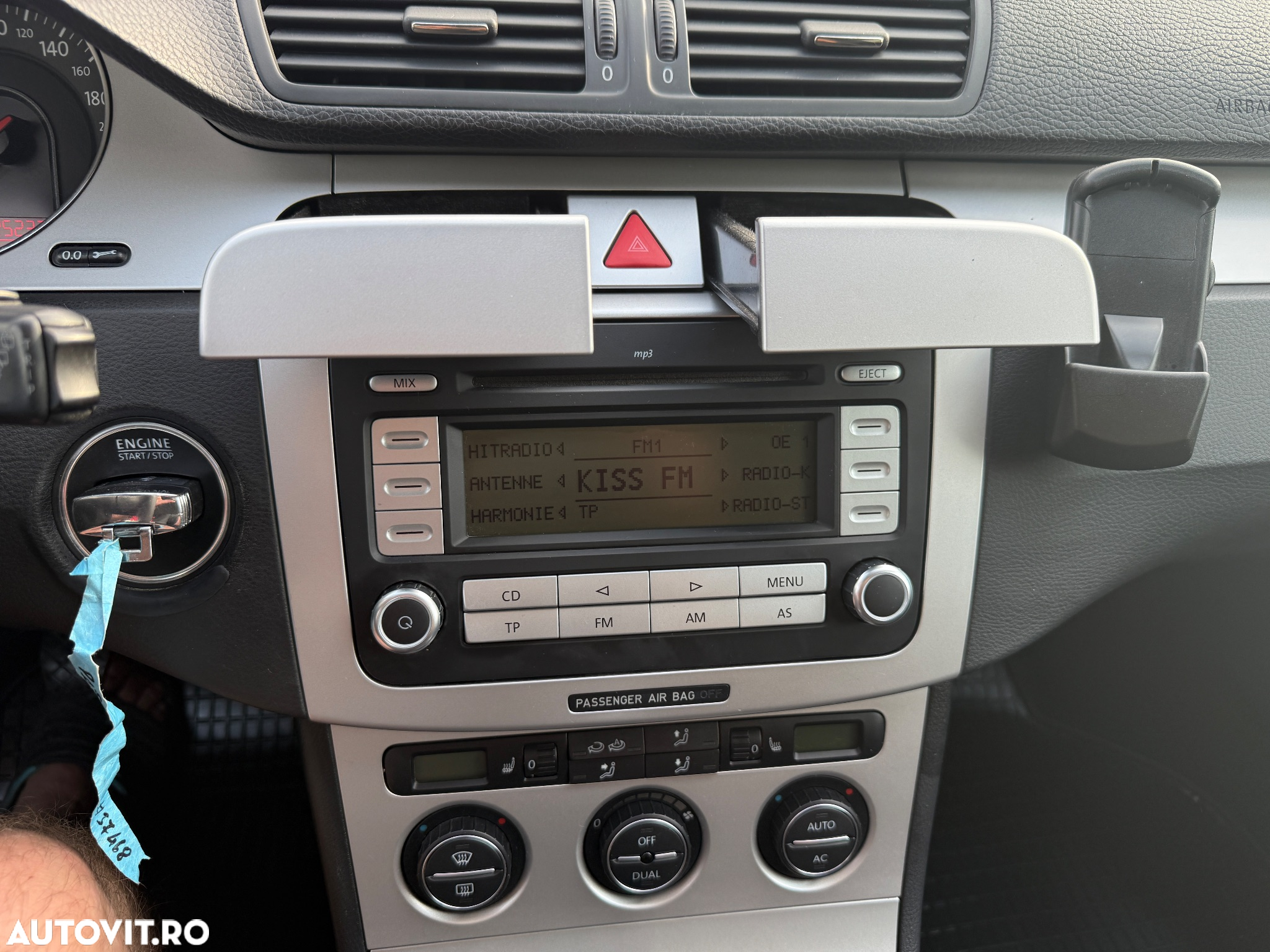 Volkswagen Passat Variant 2.0 Blue TDI SCR Comfortline - 16