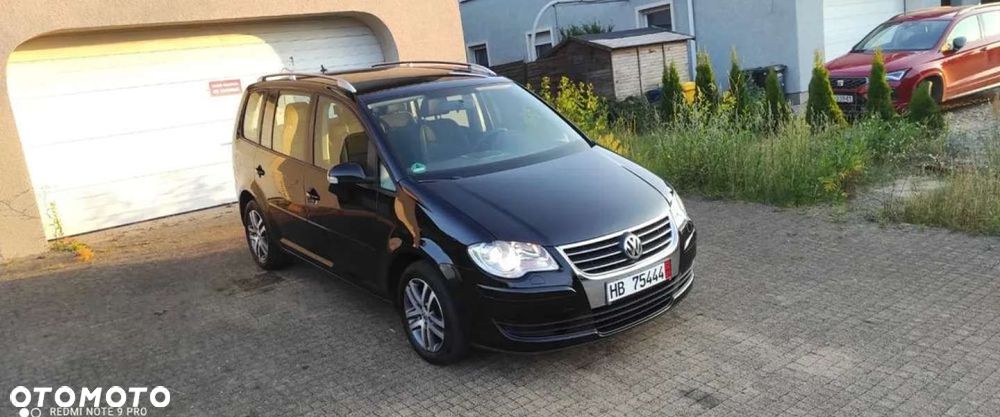 Volkswagen Touran 2.0 TDI DPF DSG STYLE - 21