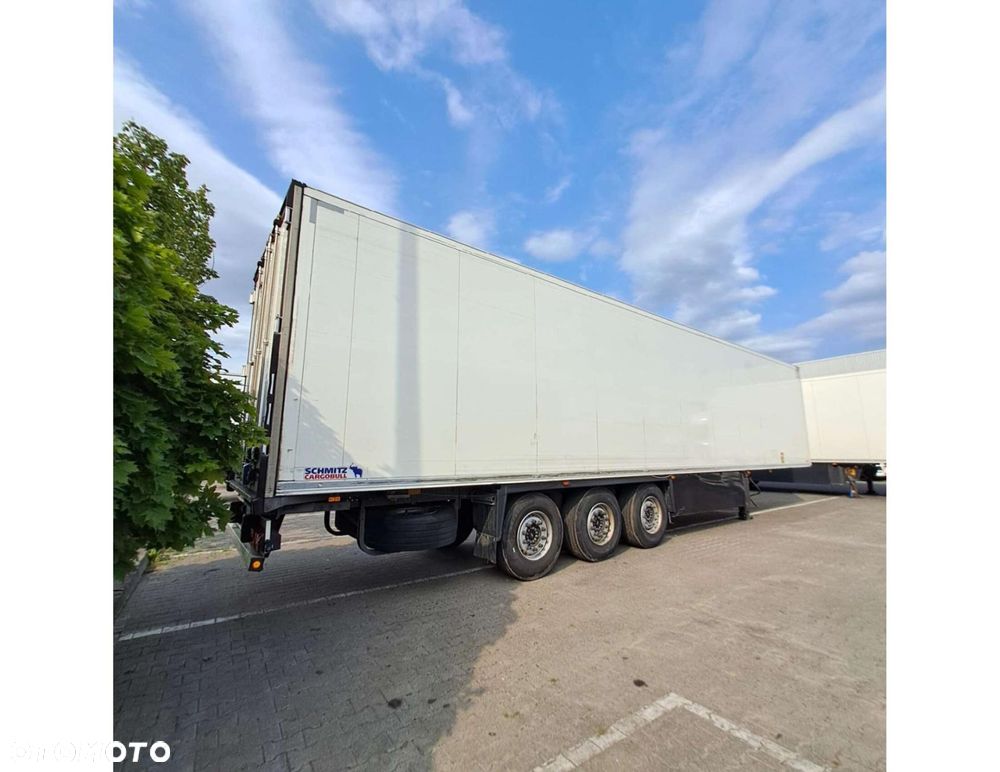 Schmitz Cargobull SKO FP 60 ThermoKing SLXi 300 - 5