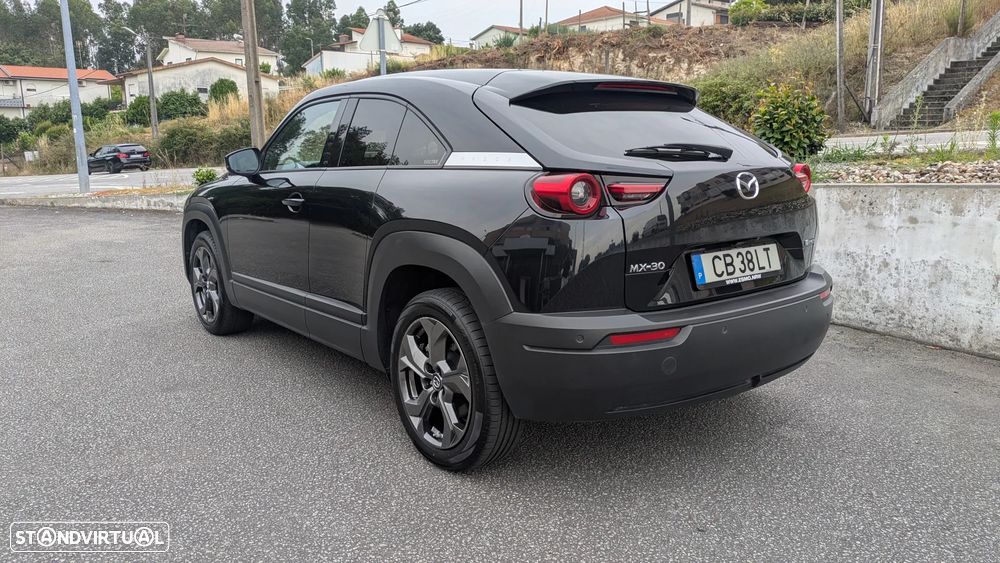 Mazda MX-30 e-SKYACTIV - 12
