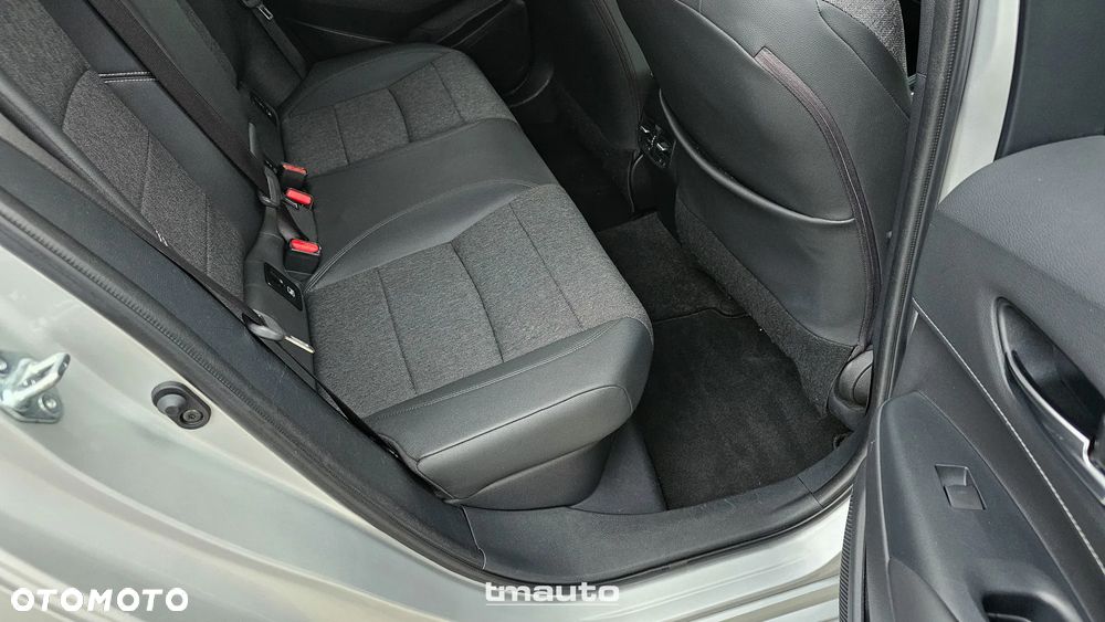 Toyota Corolla 1.8 Hybrid Comfort - 21