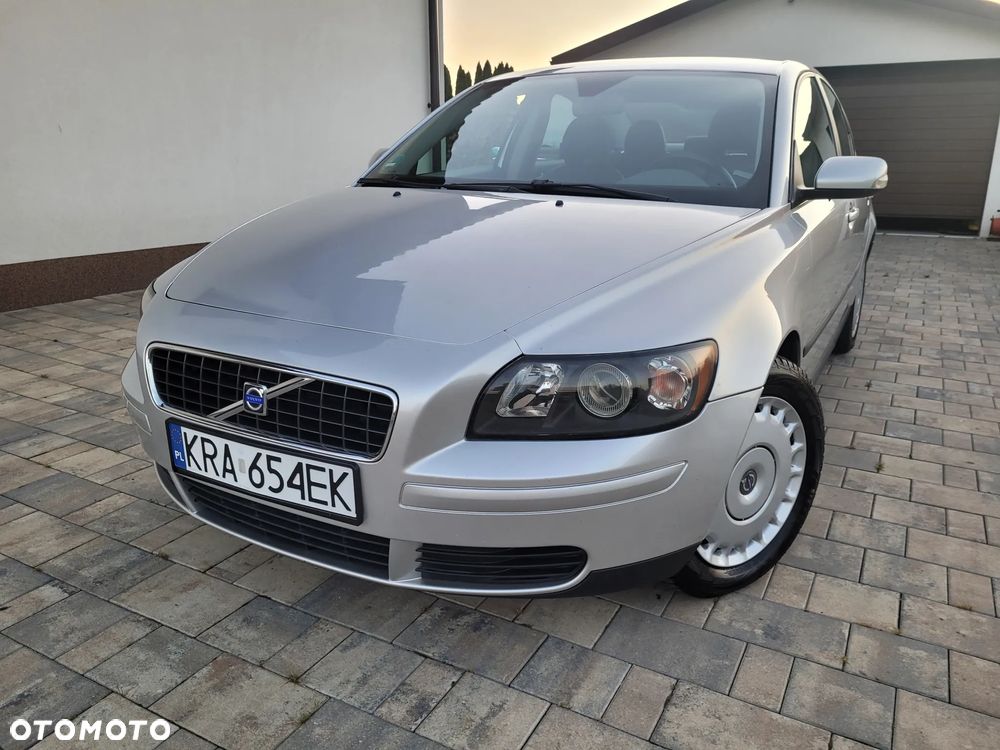 Volvo S40 2.4 RDesign - 1