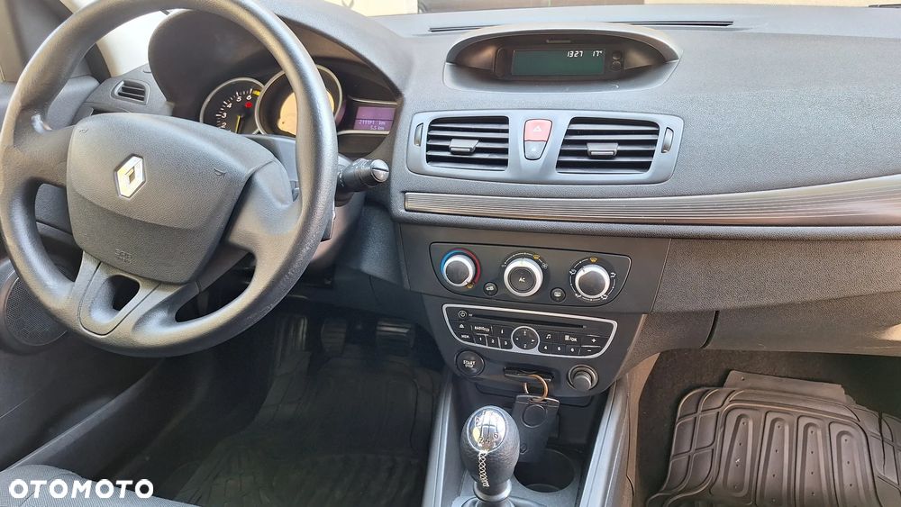 Renault Megane 1.6 16V 110 Expression - 13