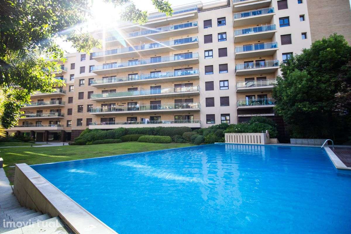 Apartamento T4 para venda - Grande imagem: 2/49