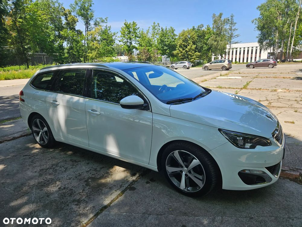 Peugeot 308 BlueHDi FAP 120 EAT6 Stop & Start Allure - 4