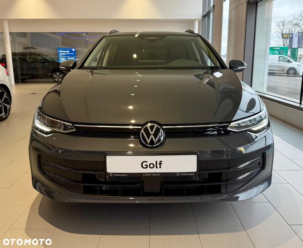 Volkswagen Golf - 4
