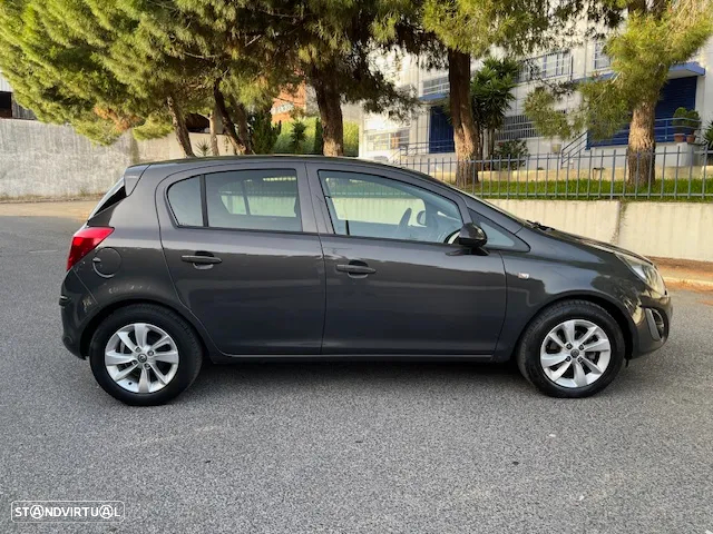 Opel Corsa 1.2 Go! FlexFuel - 5