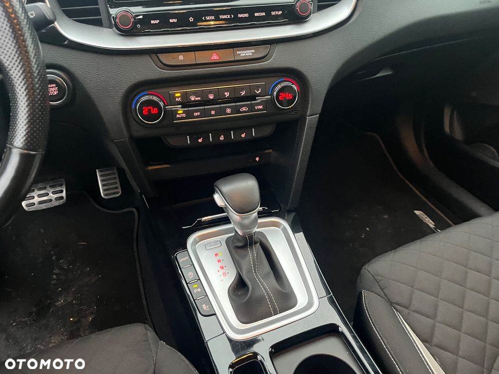 Kia Ceed 1.4 T-GDI DCT OPF GT Line - 15