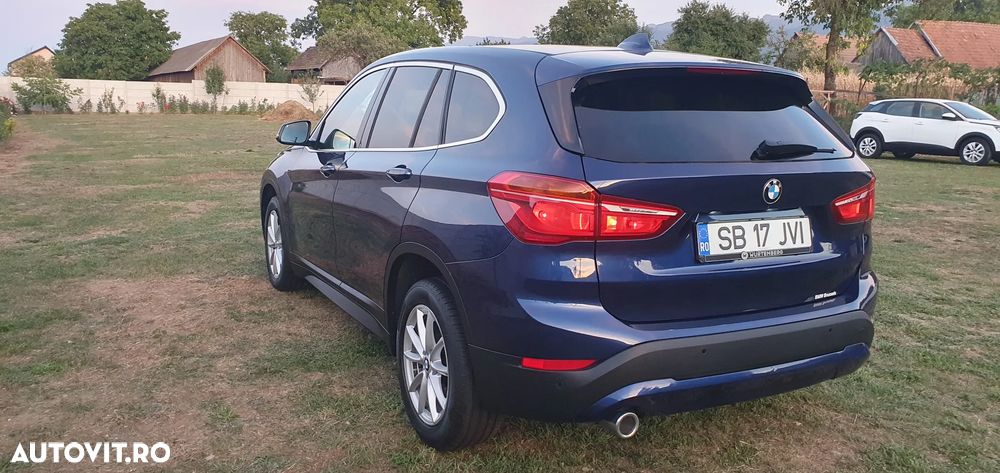 BMW X1 sDrive16d - 31
