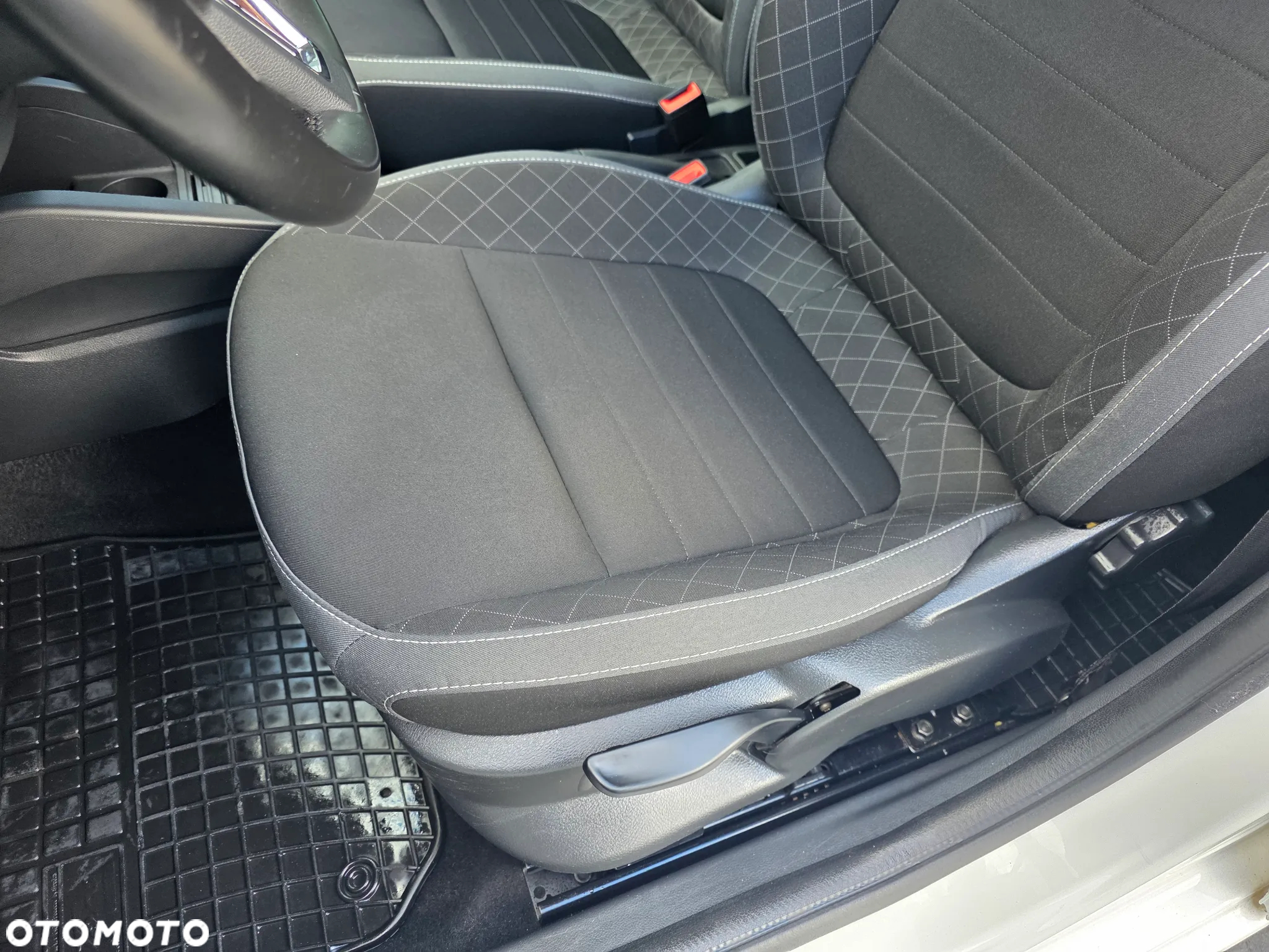 Skoda Fabia 1.0 Ambition - 19