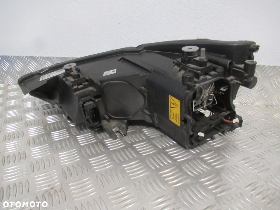 LAMPA PRZÓD PRZEDNIA PRAWA AUDI A1 XENON 2010-2014 rok - 7