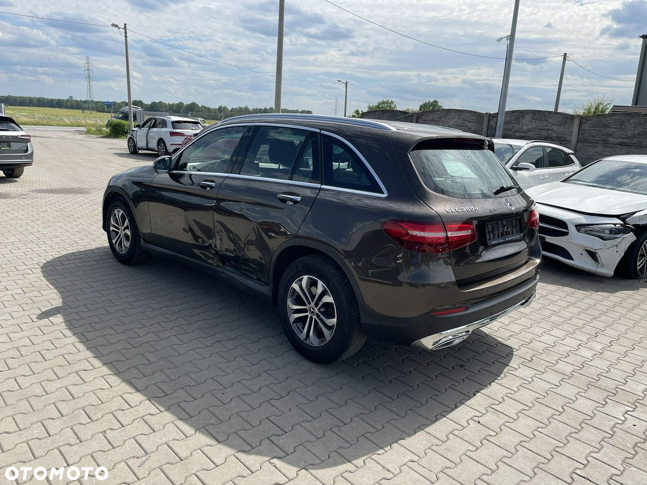 Mercedes-Benz GLC 350 d 4Matic 9G-TRONIC Exclusive - 4