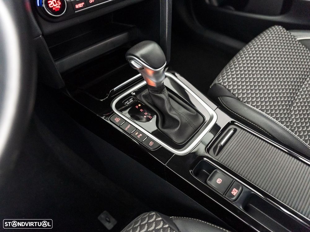 Kia Ceed SW 1.6 GDi PHEV Drive 6DCT - 25