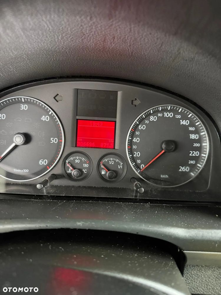 Volkswagen Touran 1.9 TDI - 11