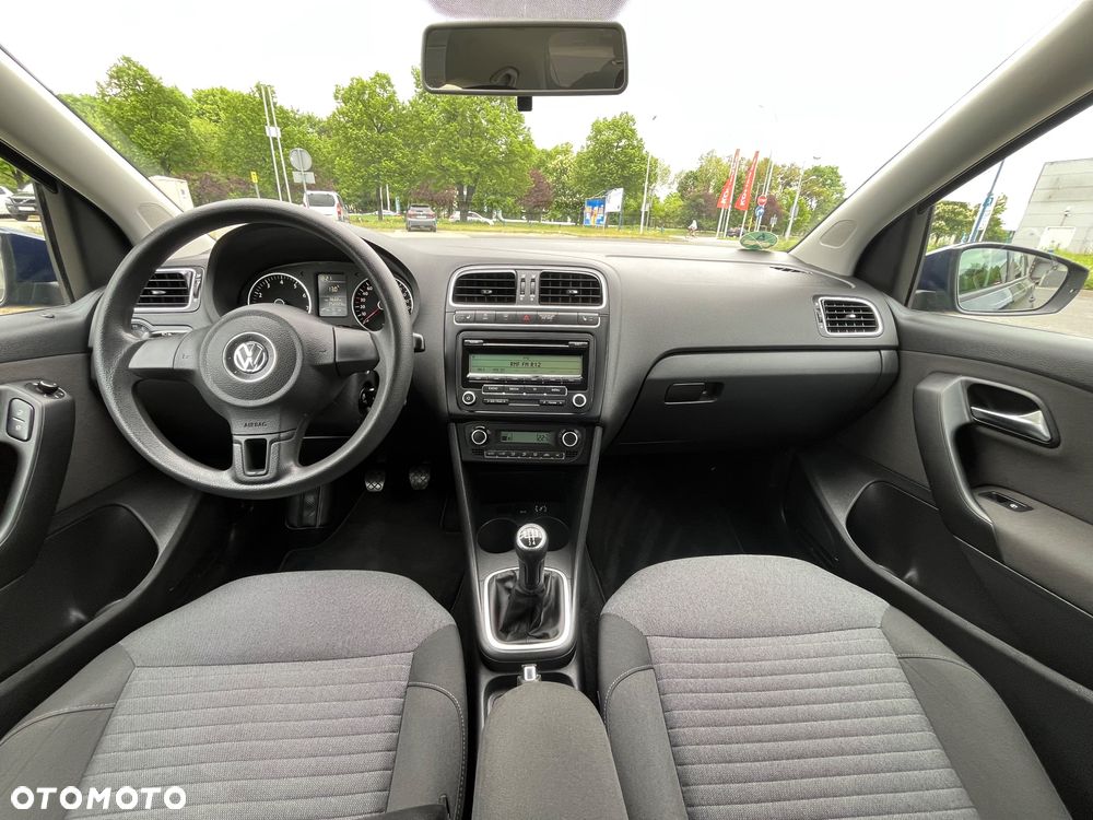 Volkswagen Polo - 12