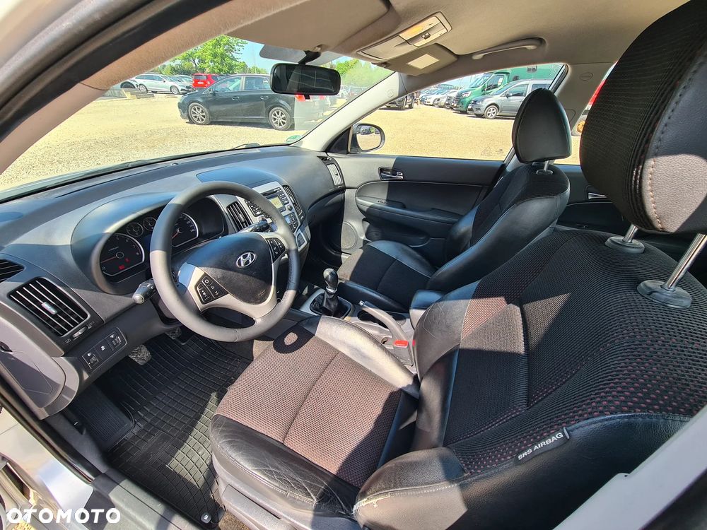 Hyundai i30 i30cw 1.4 Edition 20 - 17