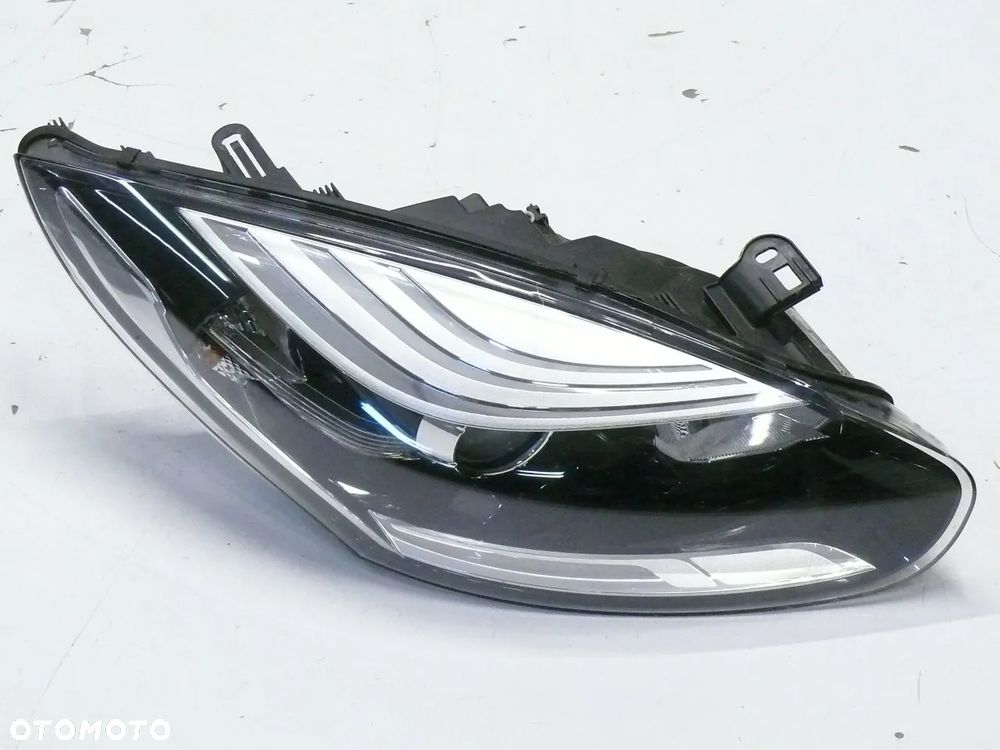 LAMPA PRZEDNIA PRAWA RENAULT MEGANE III 2013 2016 LIFT - 1