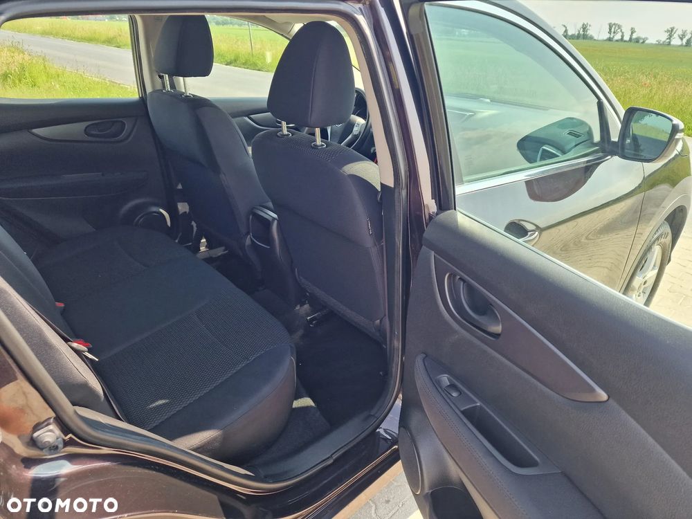 Nissan Qashqai 1.2 DIG-T N-Connecta EU6 - 22