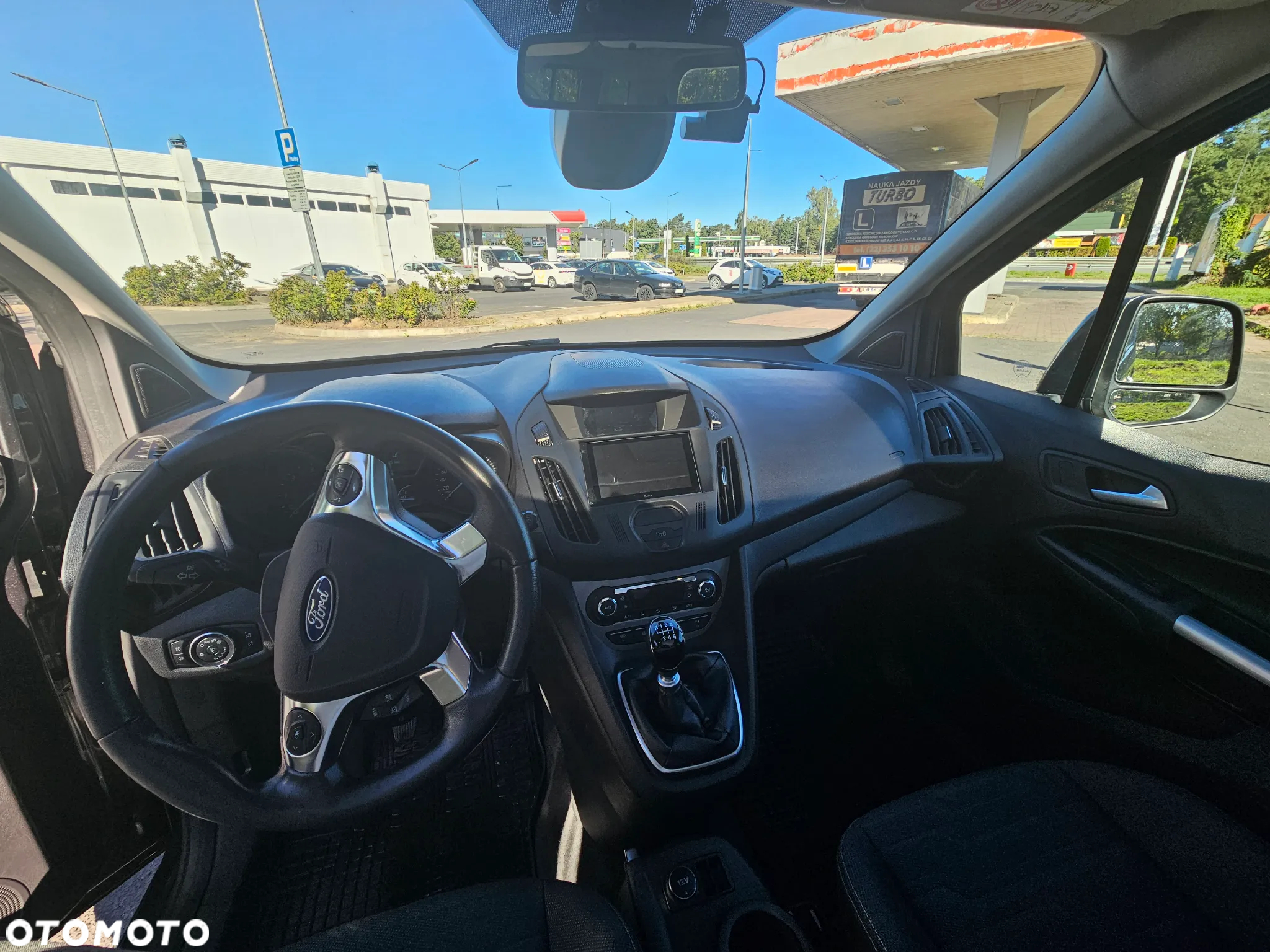 Ford Tourneo Connect 1.5 TDCi Titanium - 20