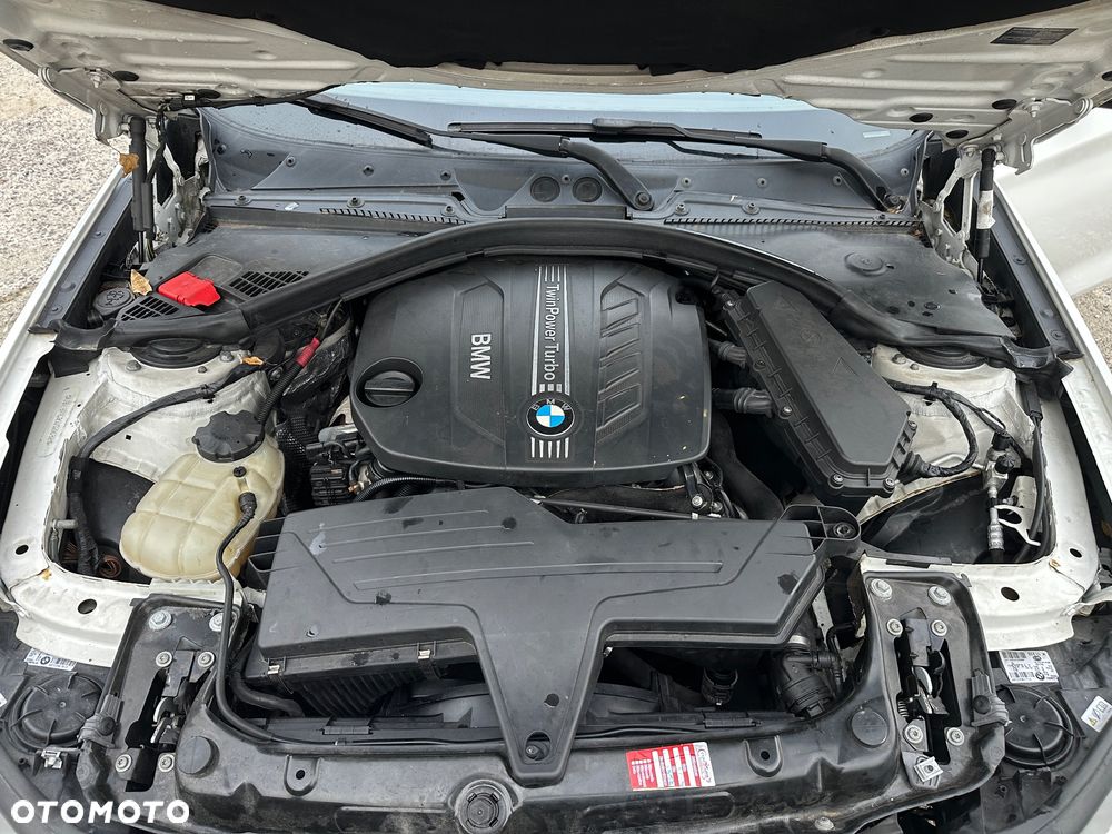 BMW Seria 1 125d Sport-Aut - 29