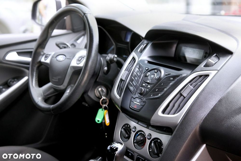 Ford Focus - 11