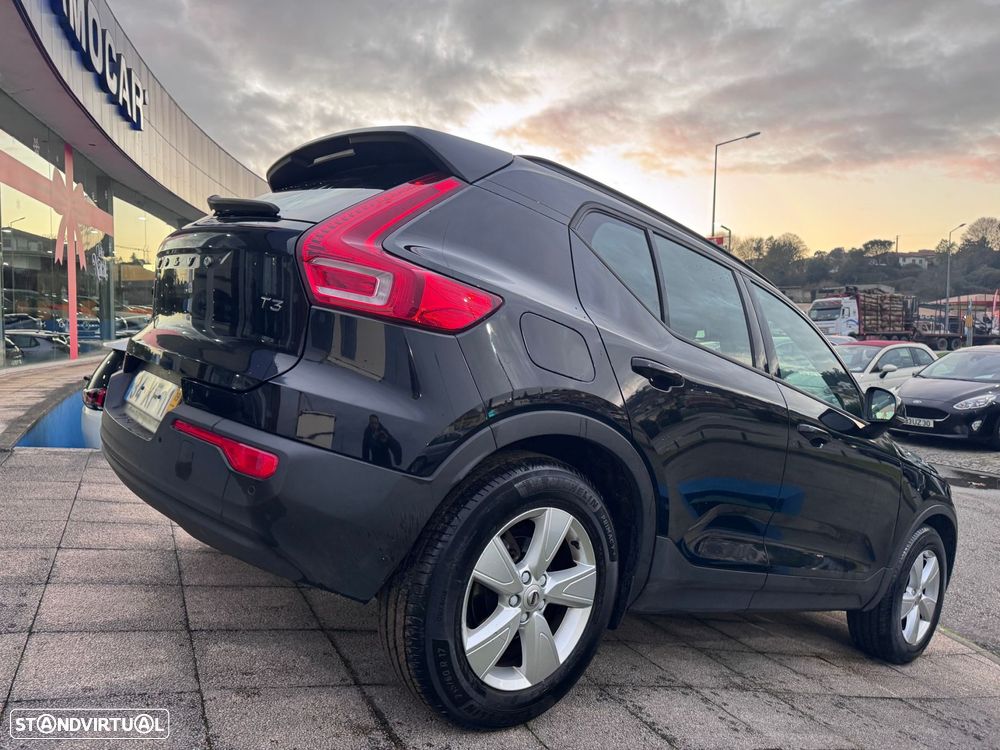Volvo XC 40 1.5 T3 - 4