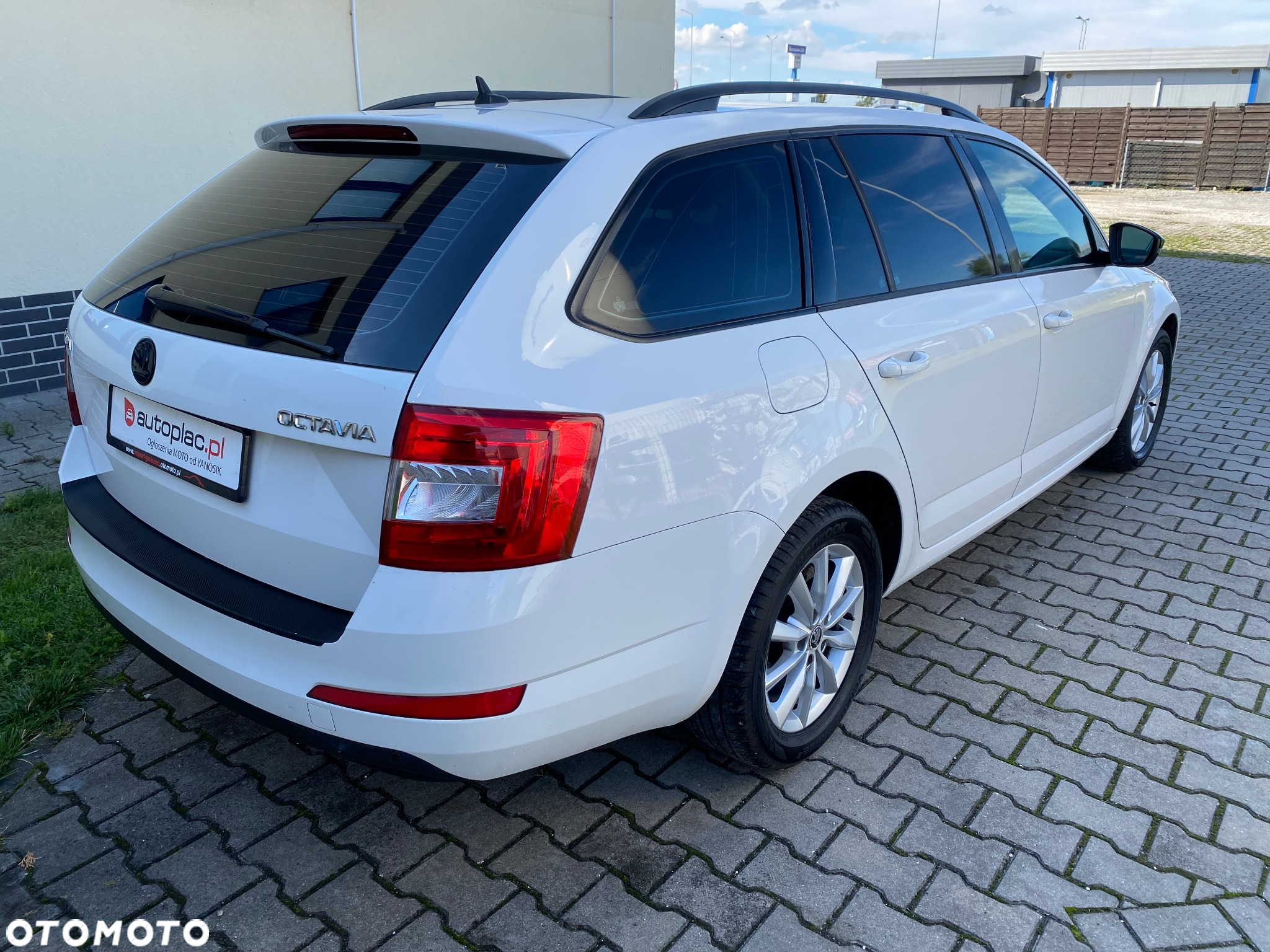 Skoda Octavia 1.6 TDI Edition - 7