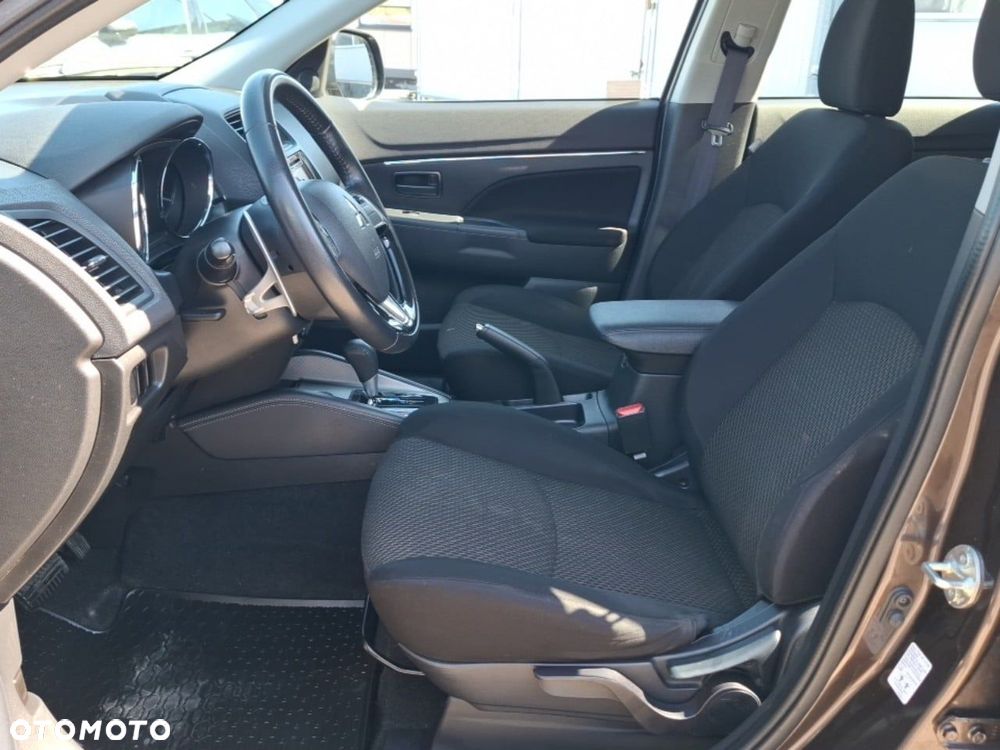 Mitsubishi ASX 2.0 Invite CVT - 11