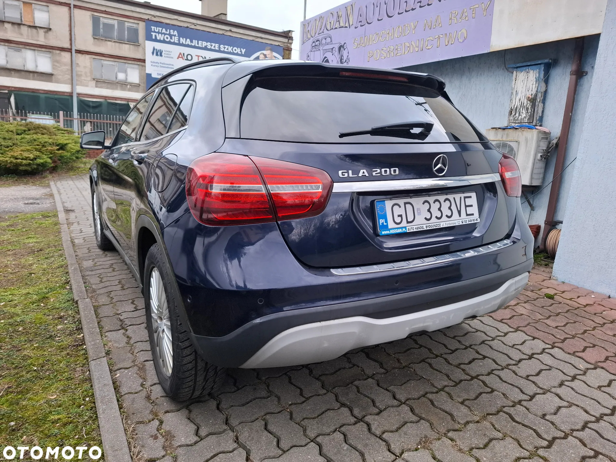 Mercedes-Benz GLA 180 7G-DCT Style - 15