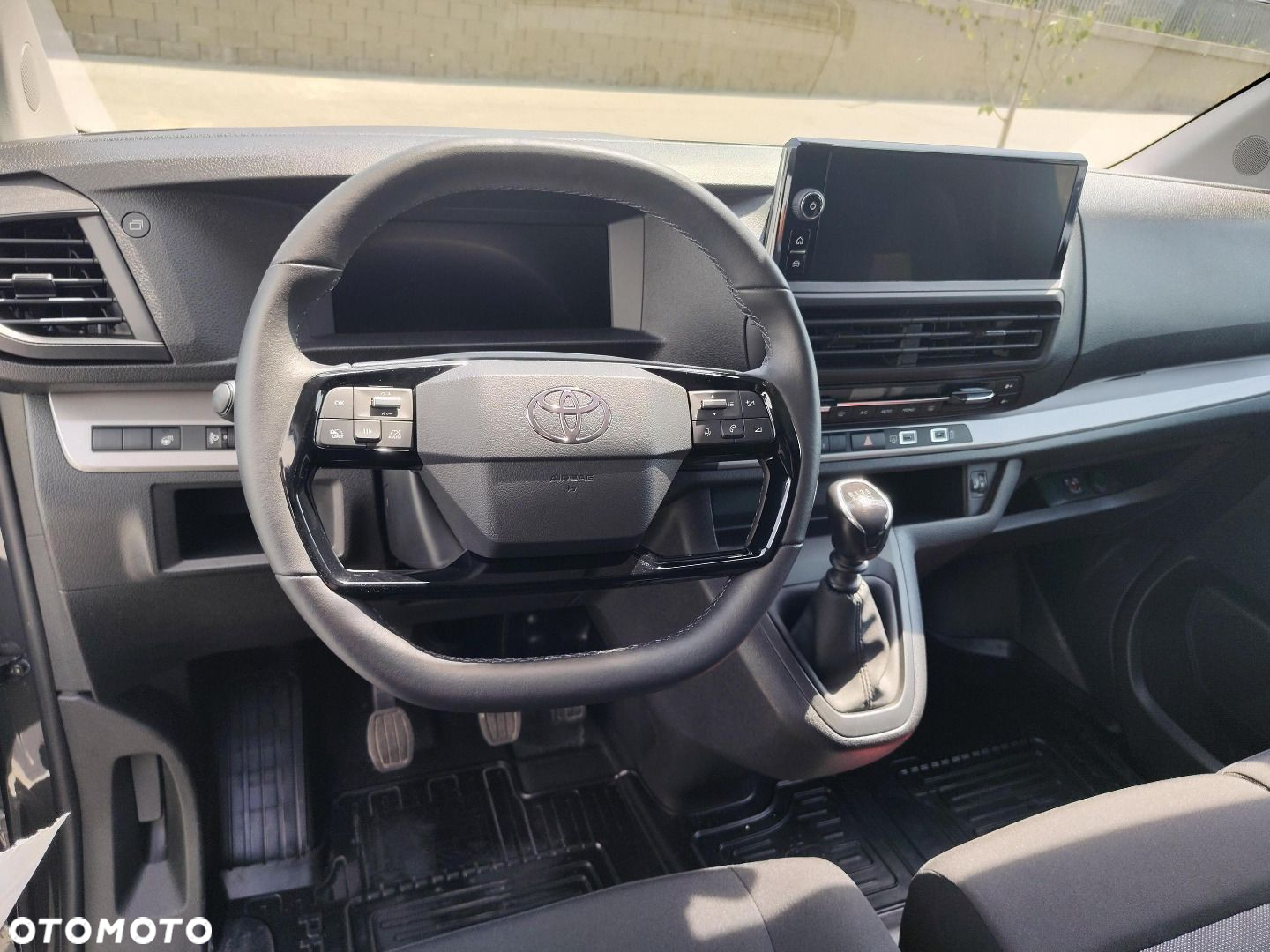 Toyota PROACE - 11