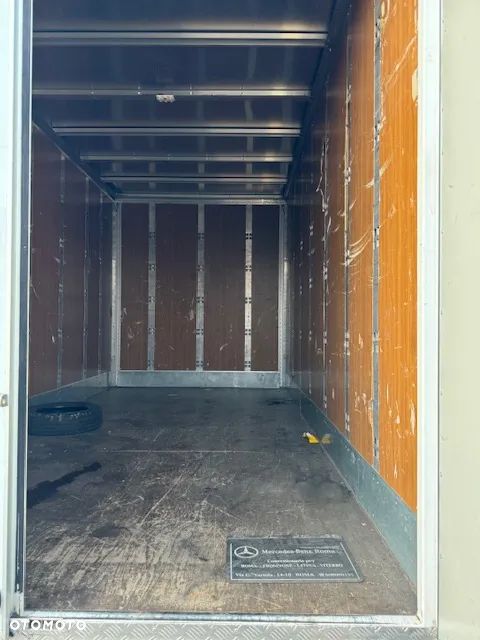 Mercedes-Benz Sprinter - 15