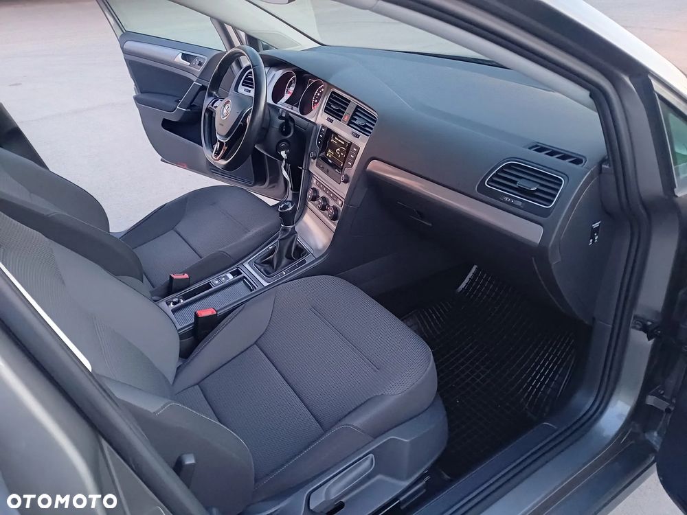 Volkswagen Golf 1.6 TDI (BlueMotion Technology) Comfortline - 30