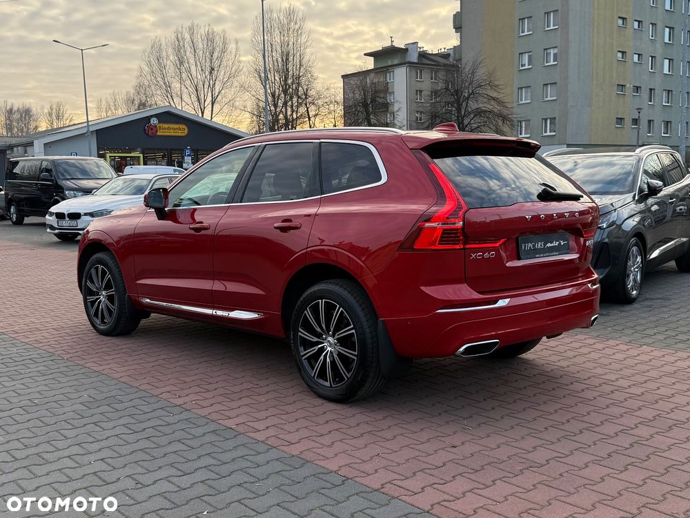 Volvo XC 60 D5 AWD Inscription - 8