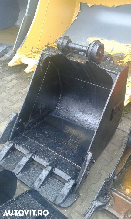 Cupa Caterpillar cu latime 800 mm - 9