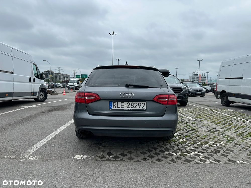 Audi A4 Avant 2.0 TDI - 6