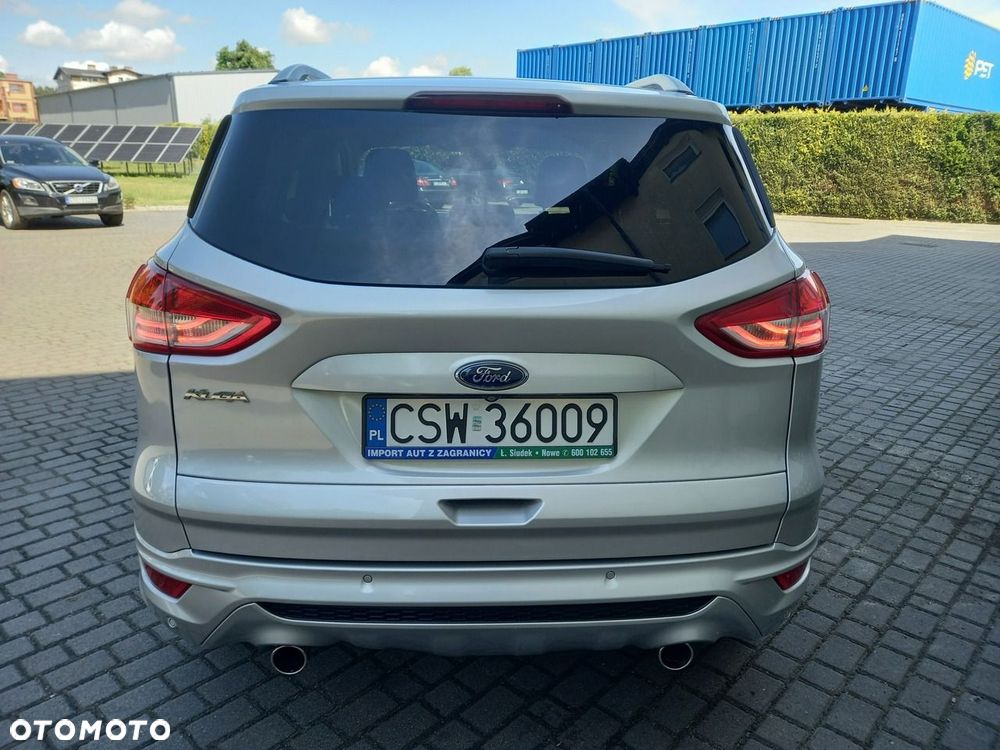 Ford Kuga 2.0 TDCi 2x4 Titanium - 15