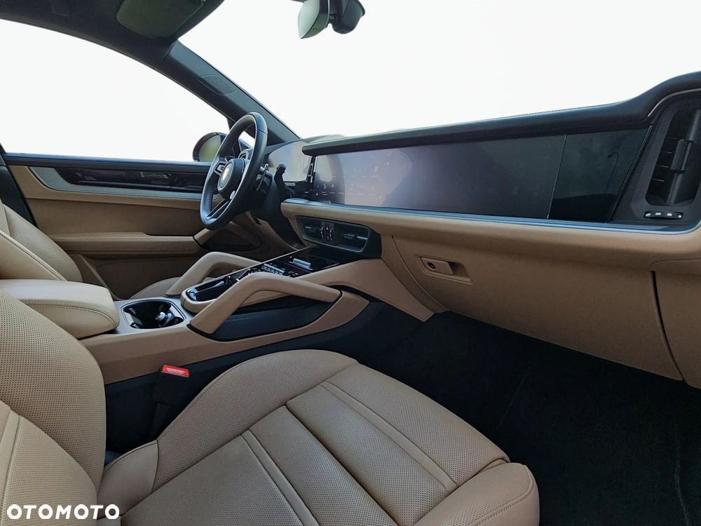 Porsche Cayenne Standard - 14