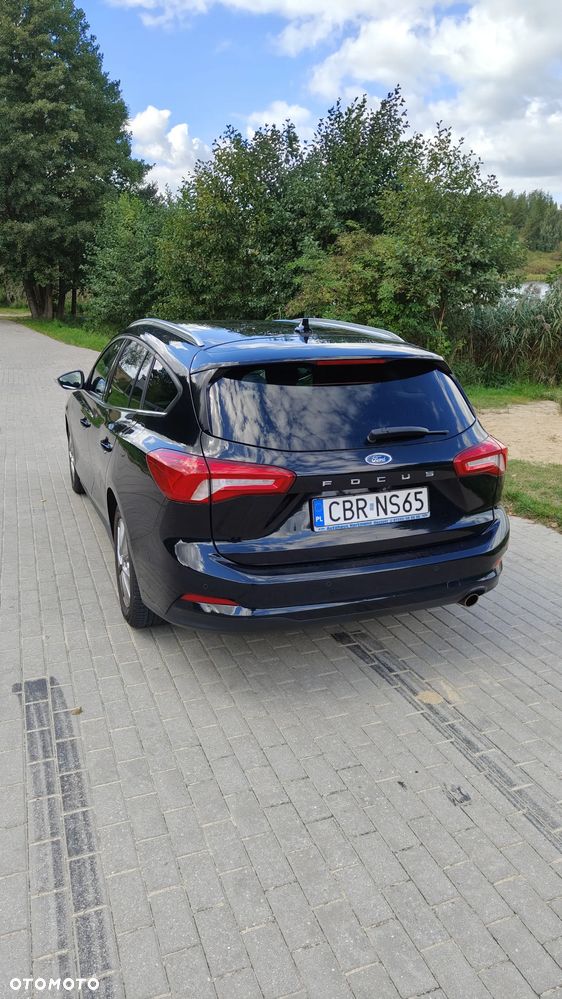 Ford Focus 1.0 EcoBoost Active - 9